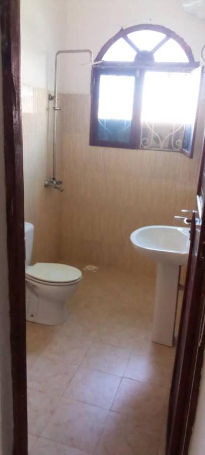 Marashi Villa Нунгві Екстер'єр фото