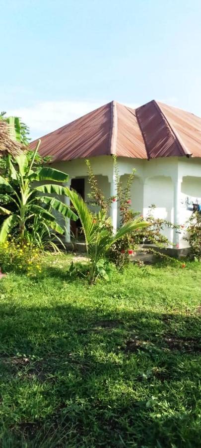 Marashi Villa Нунгві Екстер'єр фото