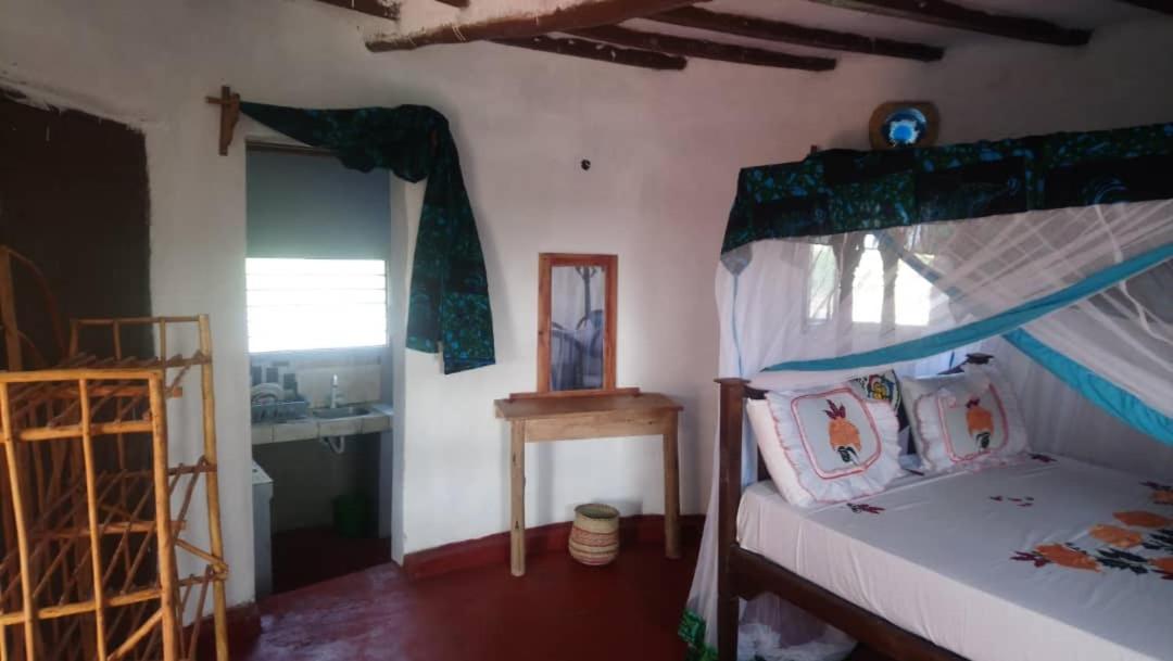 Marashi Villa Нунгві Екстер'єр фото